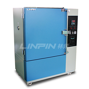 <b>100L换气老化试验箱</b>